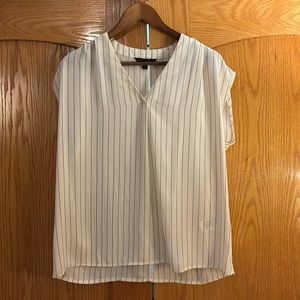 Women’s sleeveless top - Medium